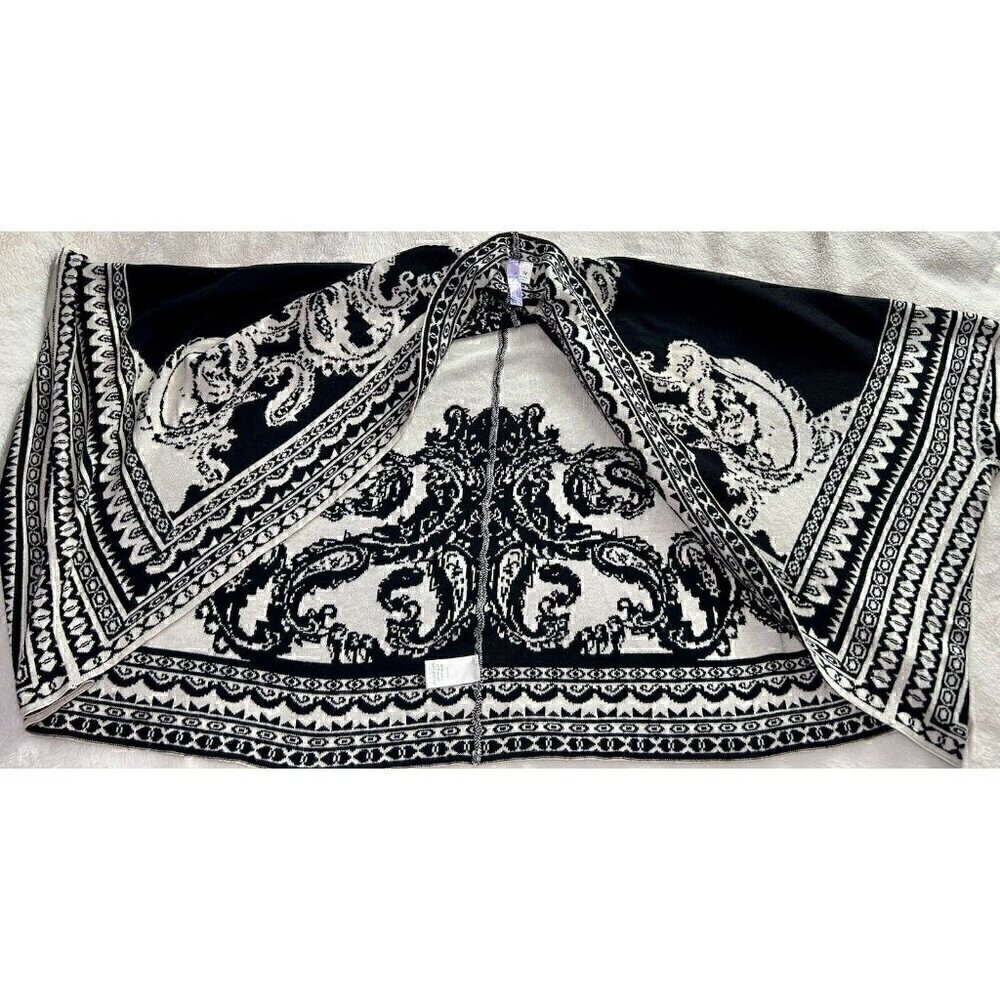 Alya Short Sleeve Shawl Baroque Print Open Front Cardigan Sweater Size‎ Medium